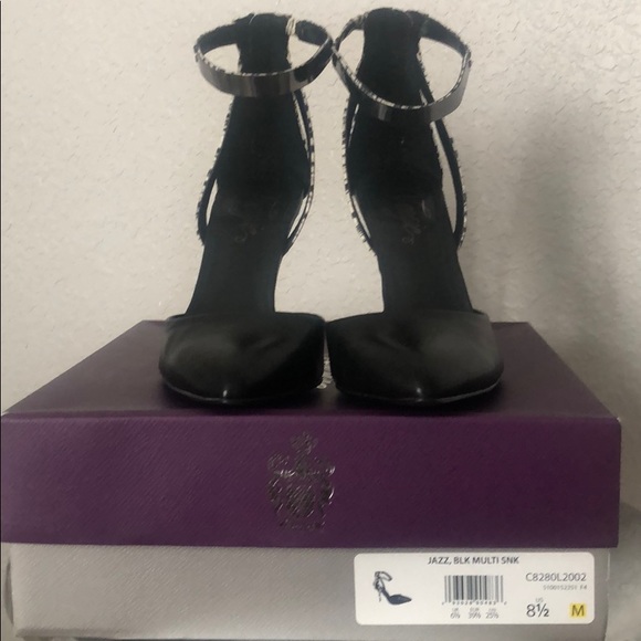 Black snakeprint heel w/ metal accent ankle strap - Picture 8 of 8